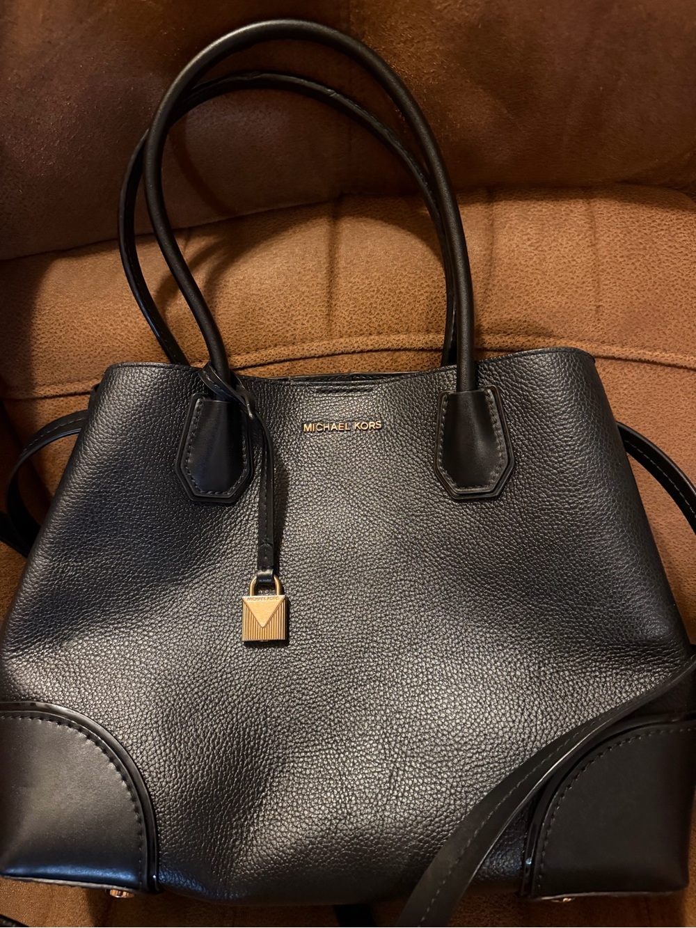 Michael Kors Mercer Gallery Medium Center Zip Tote